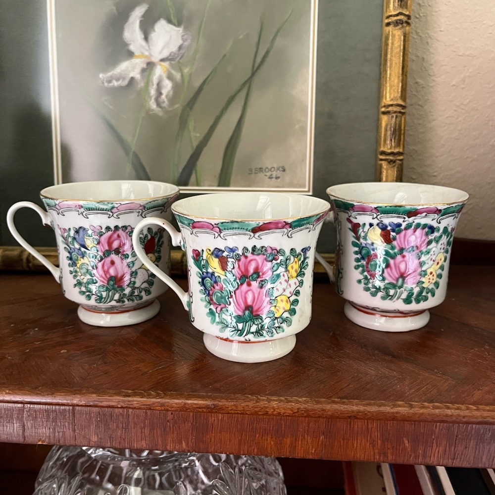 Antique Rose Medallion Teacups Set of 3